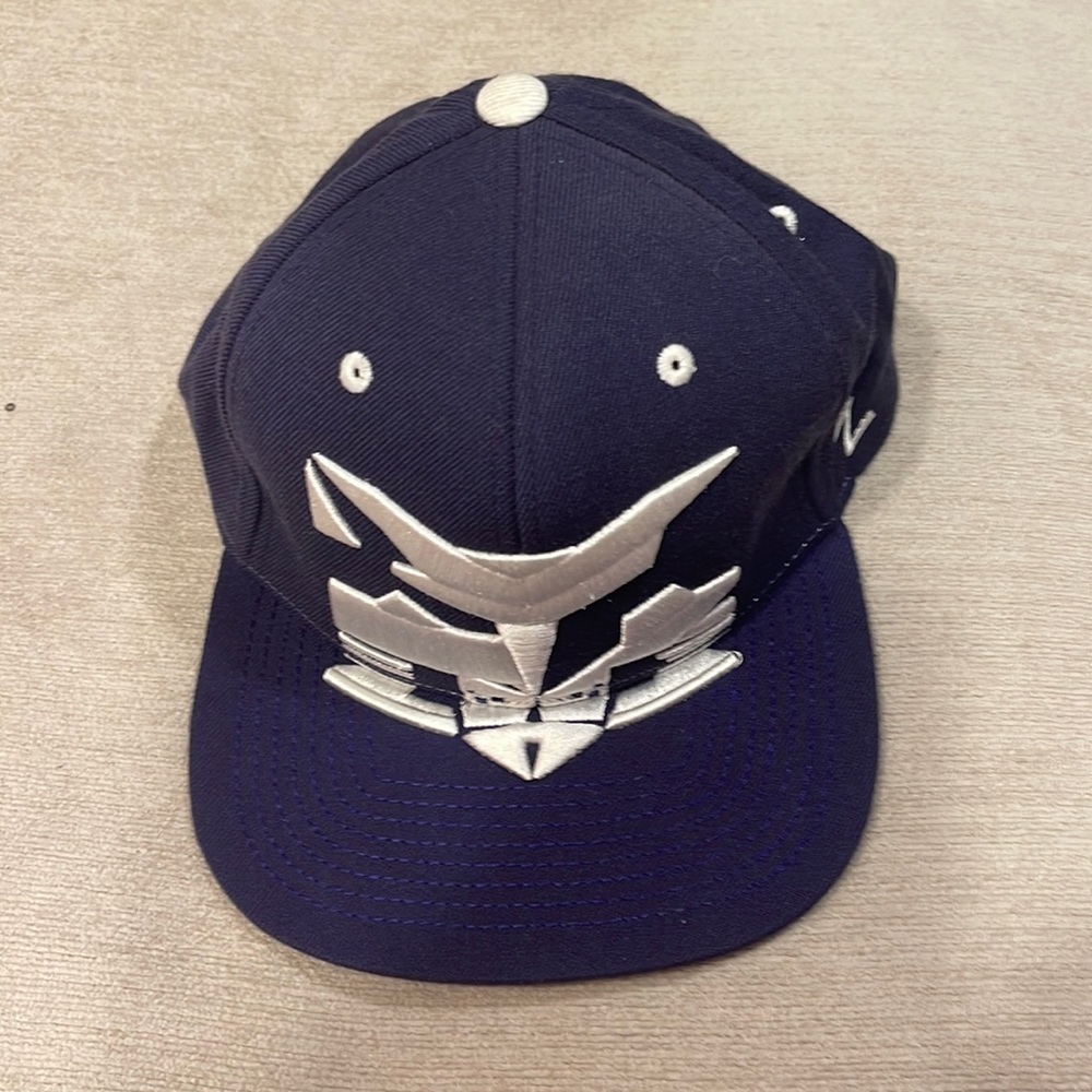 Zephyr the z hat
